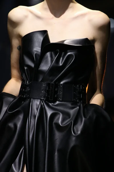 Look 23